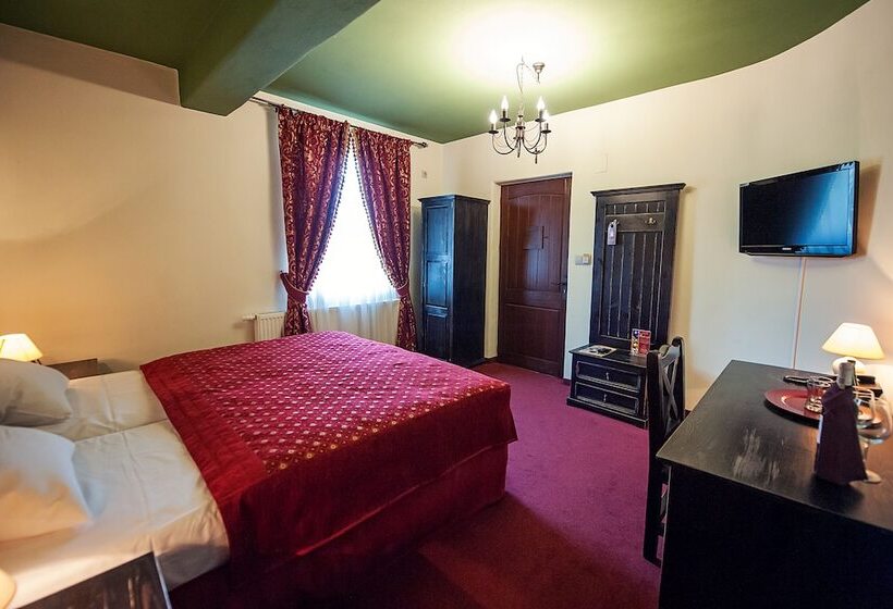 חדר סטנדרט, Kasztel