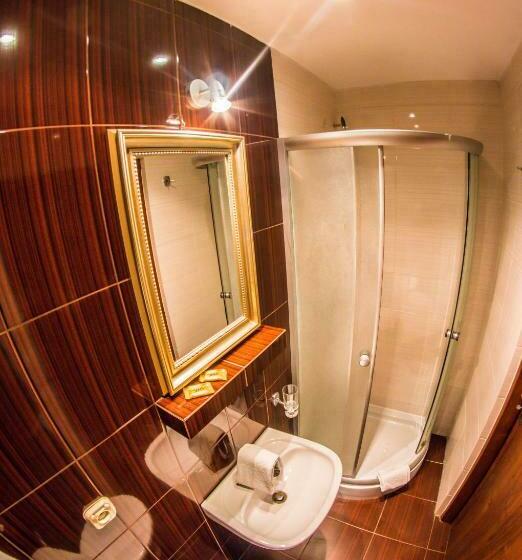 スタンダードルーム, Kompleks Noclegowo Gastronomiczny Laguna