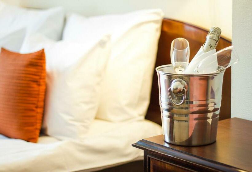 اتاق لوکس با تخت بزرگ, Wisła Premium