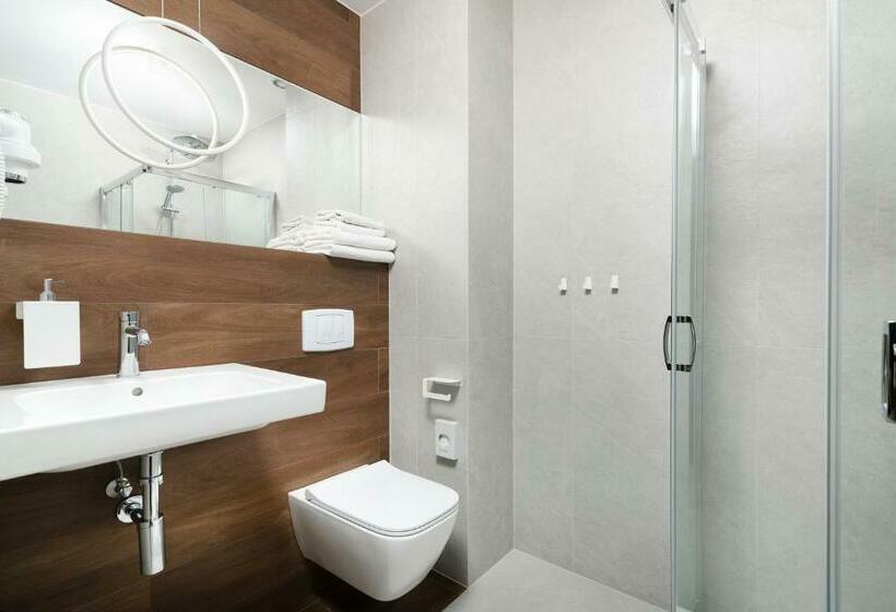 اتاق لوکس با تخت بزرگ, Wisła Premium