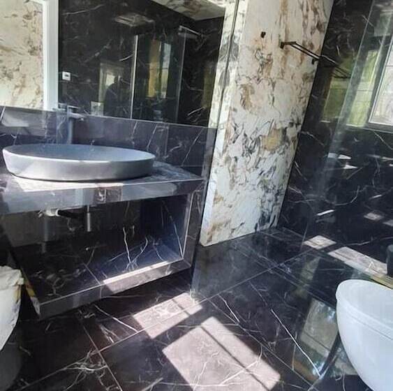 豪华房间, Monte Carlo Boutique