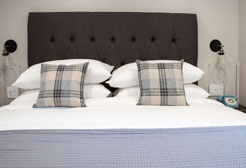 اتاق استاندارد با تخت بزرگ, Mountain Meadows Lodge