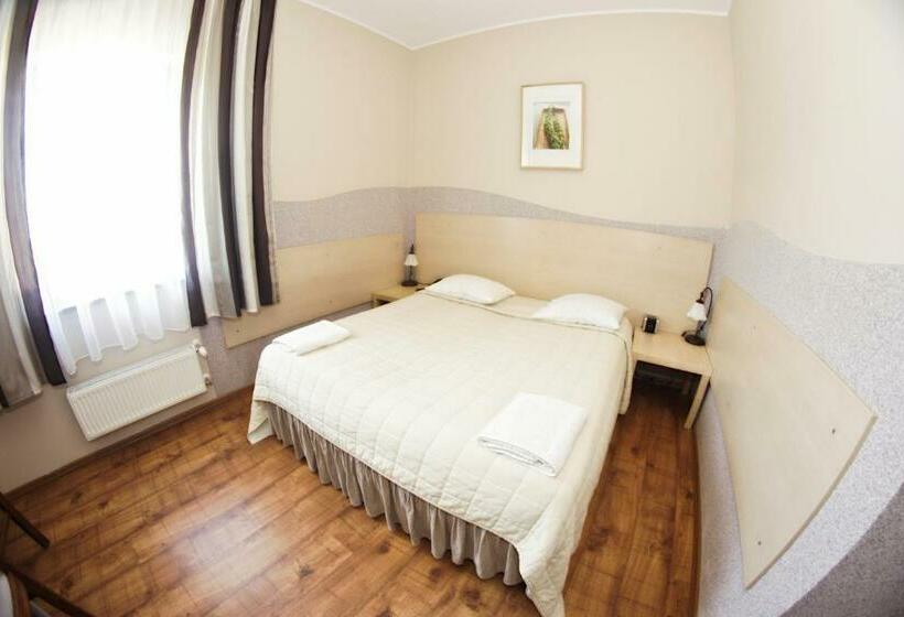 חדר סטנדרט, Nevada