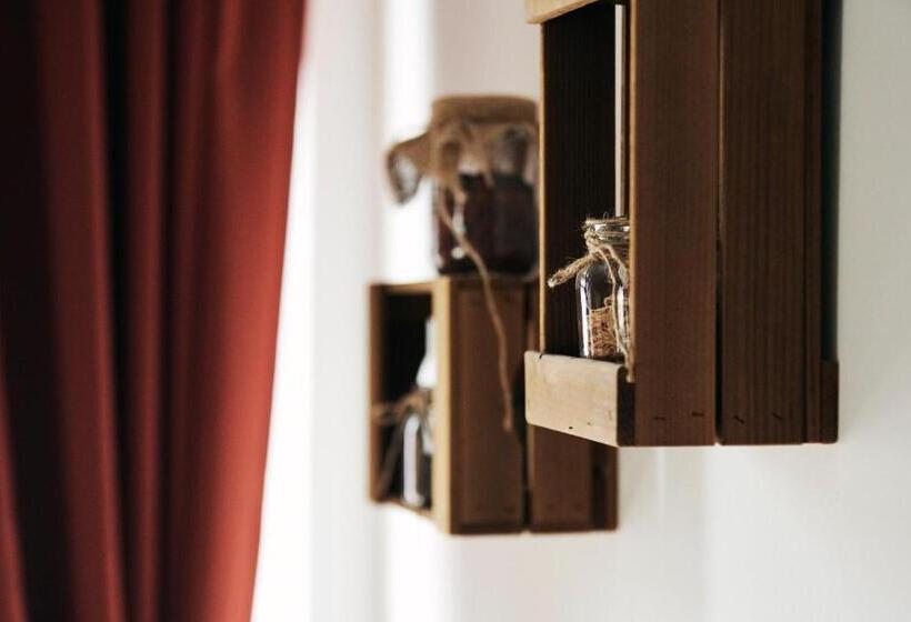 اتاق عادی, Rooms & Restaurant Ostarija