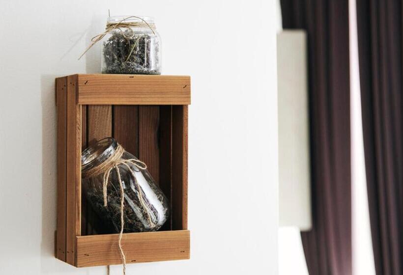 آپارتمان 1 خوابه با تراس, Rooms & Restaurant Ostarija