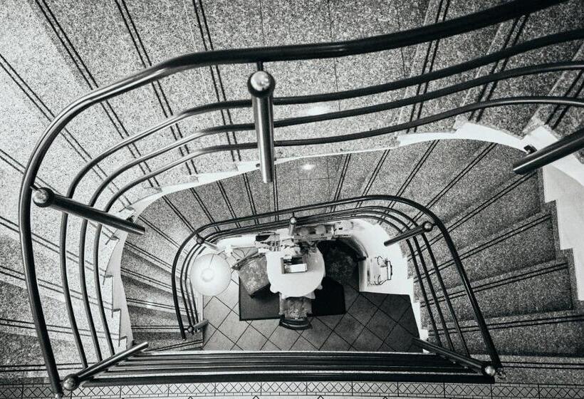 آپارتمان 1 خوابه با تراس, Rooms & Restaurant Ostarija