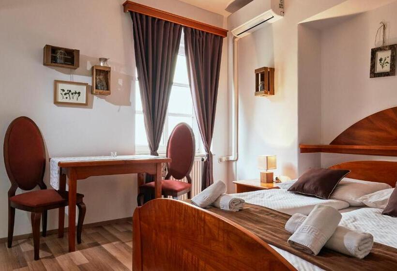 اتاق عادی, Rooms & Restaurant Ostarija