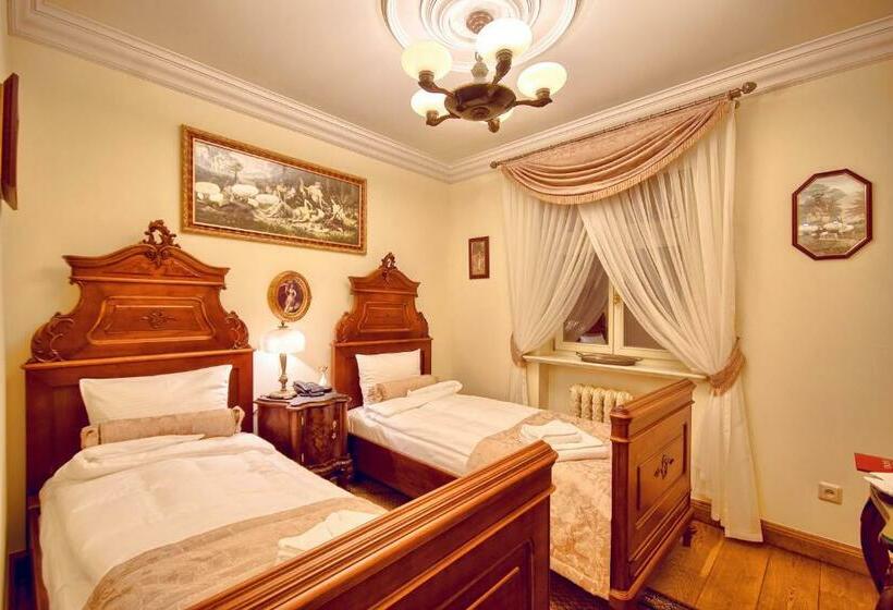 חדר סטנדרט, Pałac Tłokinia