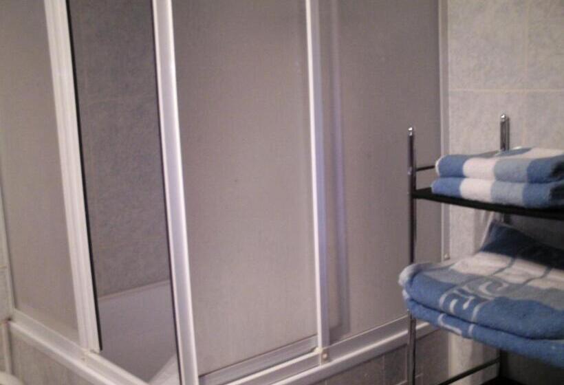 Номер Стандарт Индивидуальный, Pensiunea Claudiu