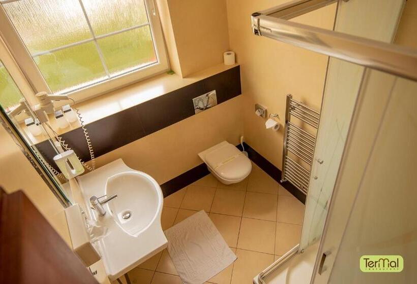 패밀리 아파트, Penzion Termal