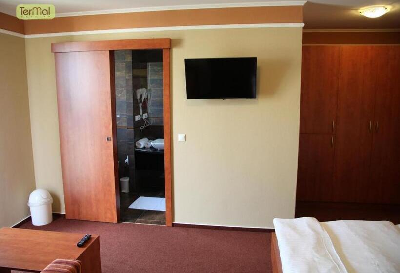 발코니가 있는 스위트, Penzion Termal