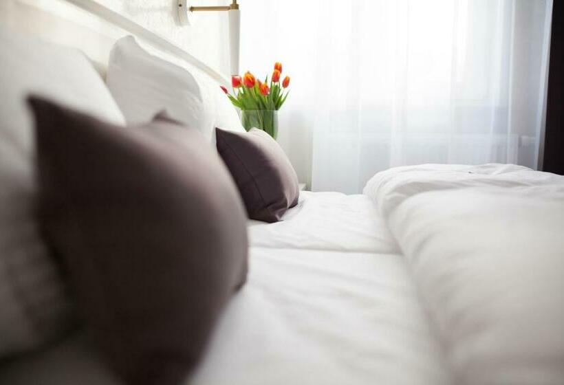 スタンダードシングルルーム, Pod Ratuszem