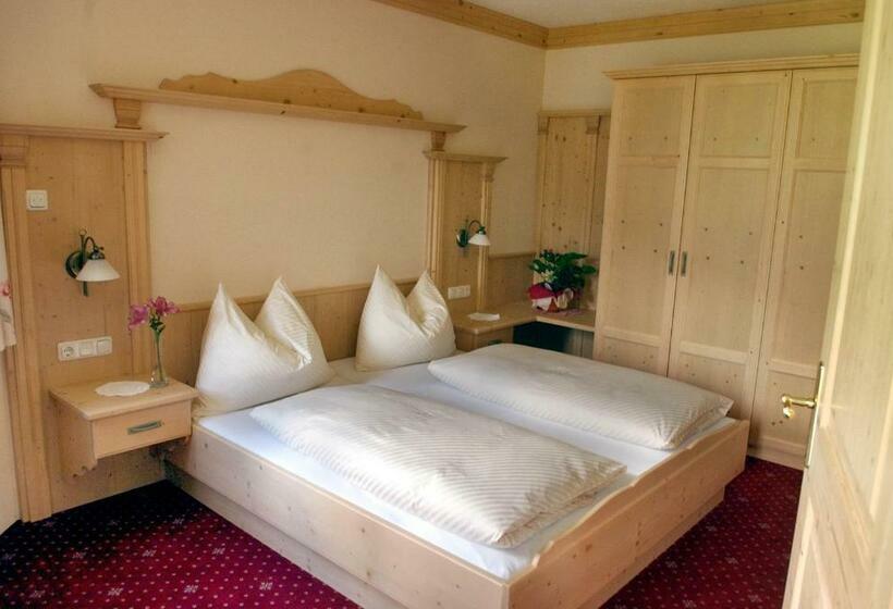 غرفة قياسية, Sagritzerwirt