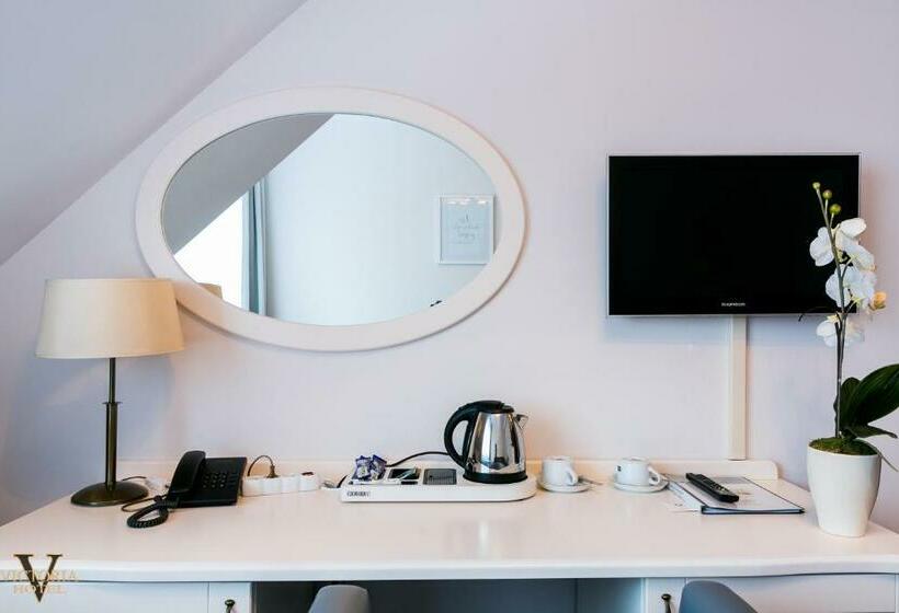 דירת חדר, Victoria