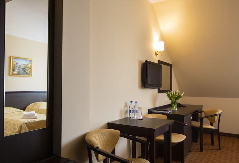 חדר סטנדרט, Victoria