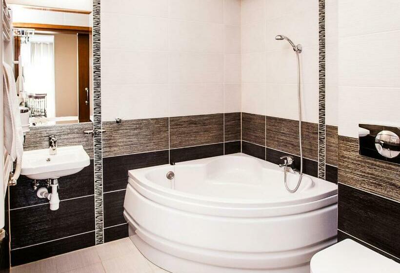 1ベッドルームアパートメント, Viki