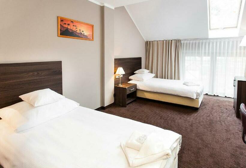 デラックスルーム, Viki