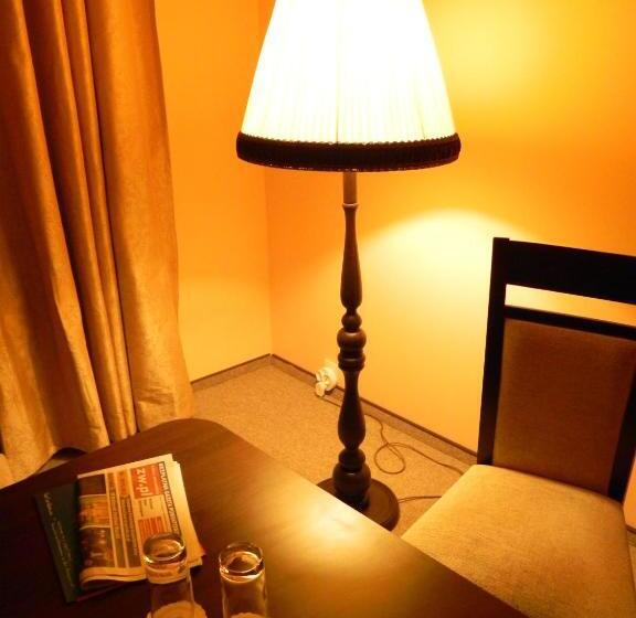 דירת חדר, Zamek Królewski We Wschowie