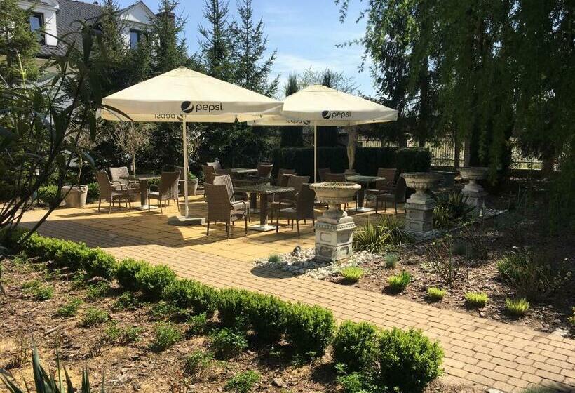 스탠다드 룸, Złote Runo