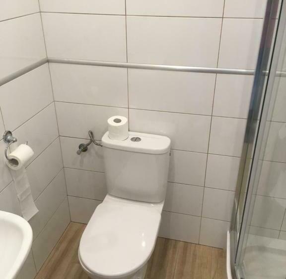 스탠다드 싱글 룸, Złote Runo