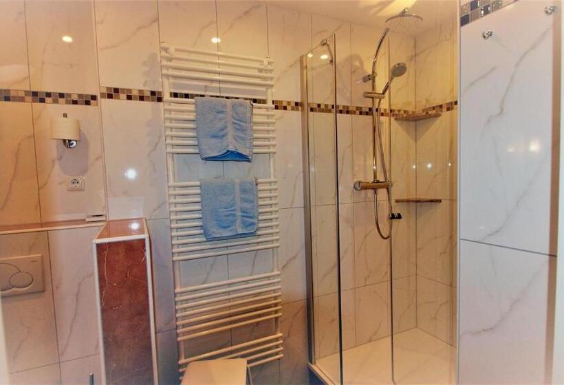 جناح جونيور مزوَّد بشرفة, Alpenpanoramahotel Kohlhiasl Höh