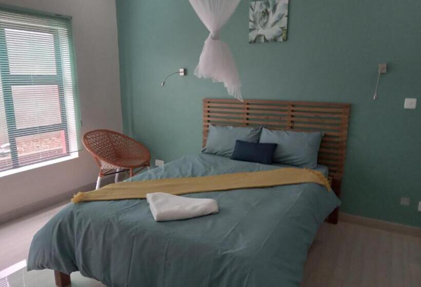 标准四人间共用浴室, Chaya Accommodation B&b And Self Catering