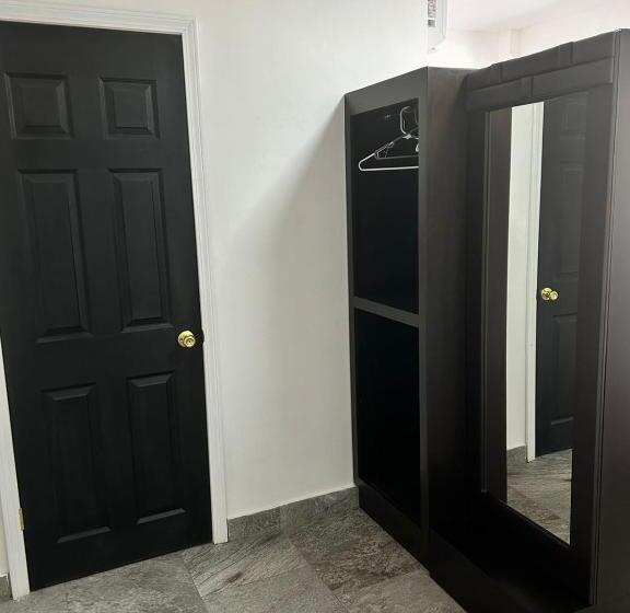 غرفة قياسية, And Suites Cananea