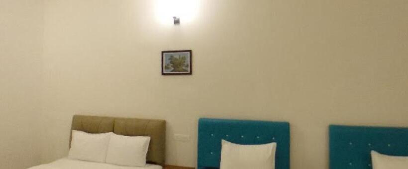 ジュニアスイート, Chateau Woods Kerala