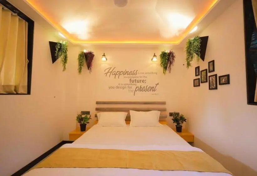 デラックスルーム, Cherryleen Resort Nagaon