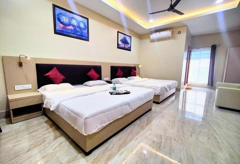 四人豪华间, Grace Inn Guest House, Near Airport And Ion Digital