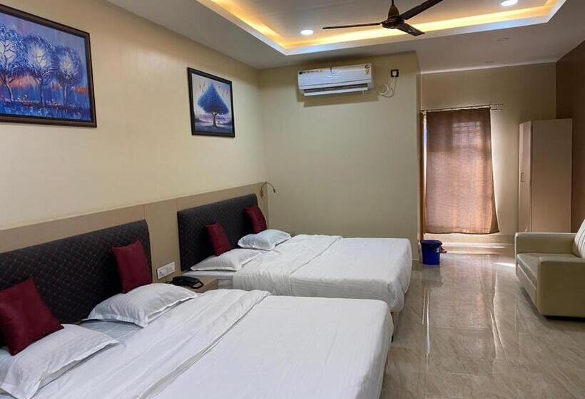 四人豪华间, Grace Inn Guest House, Near Airport And Ion Digital