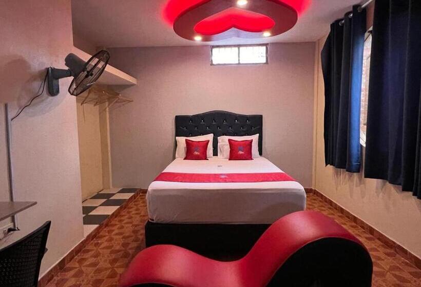 اتاق استاندارد یک نفره, Hospedaje Zafiro