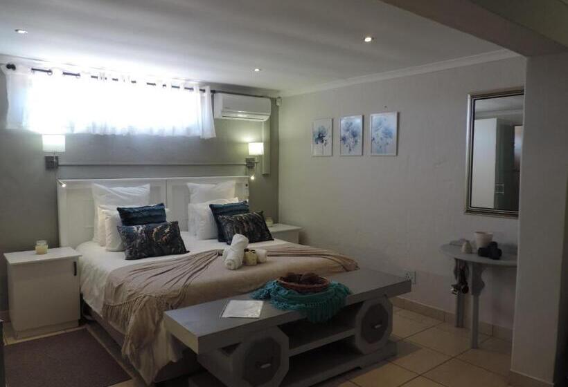 סוויטה משפחתית, A Time And A Place