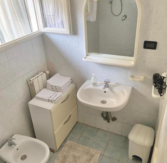 استودیو استاندارد با بالکن, Appartamento Meri, Montecatini Terme