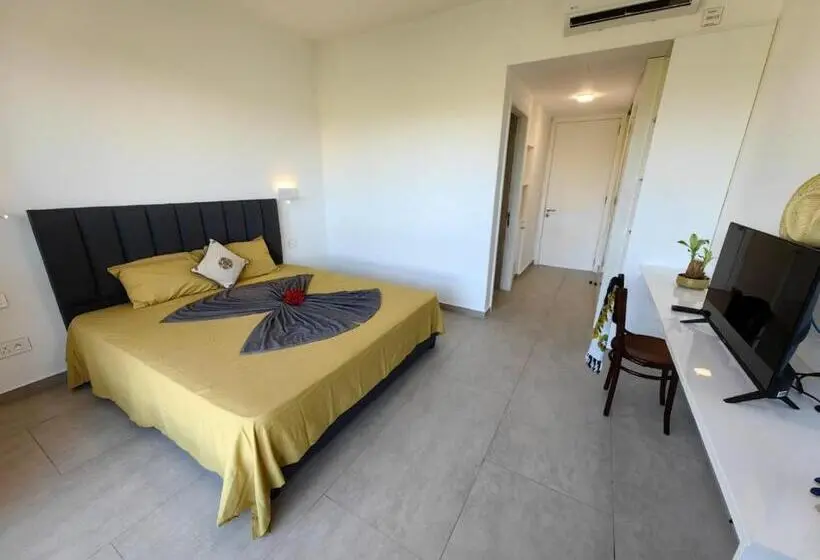 اتاق استاندارد با چشم‌انداز کوهستان, J Vais Residence By Sov