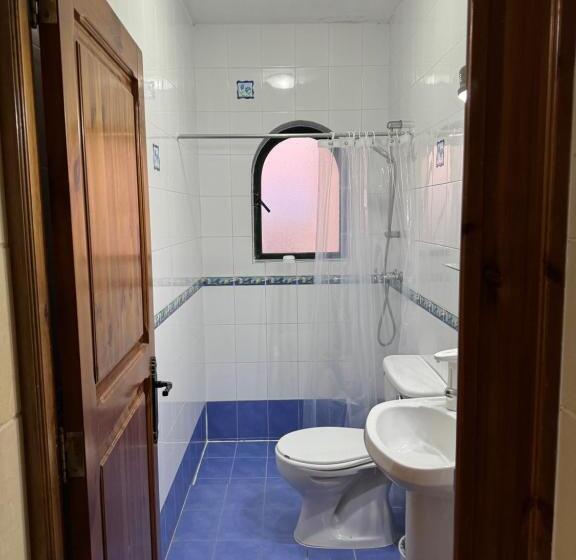 اتاق استاندارد سه تخته با چشمانداز استخر, Tal Bir Farmhouse