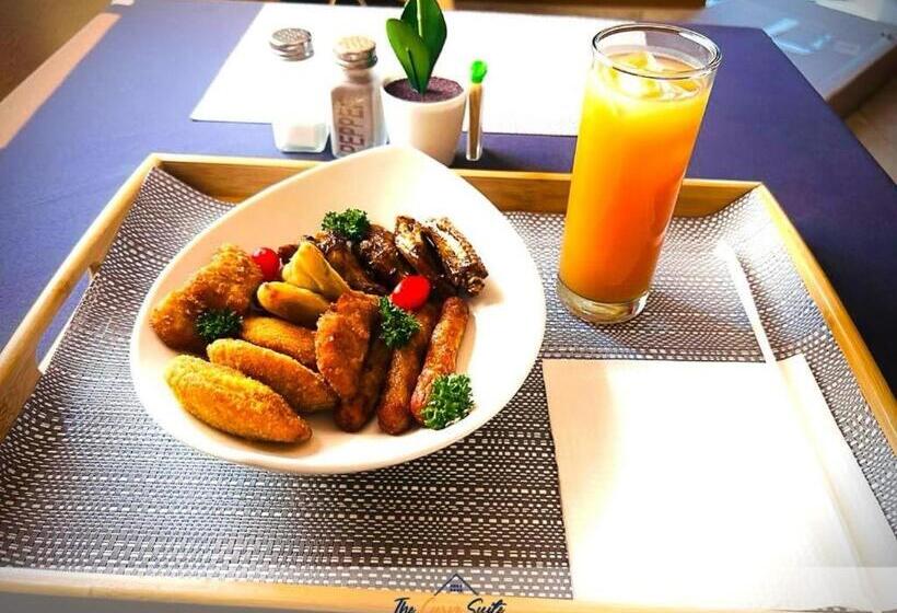 스탠다드 룸 산 전망, The Curve Suite Guest House