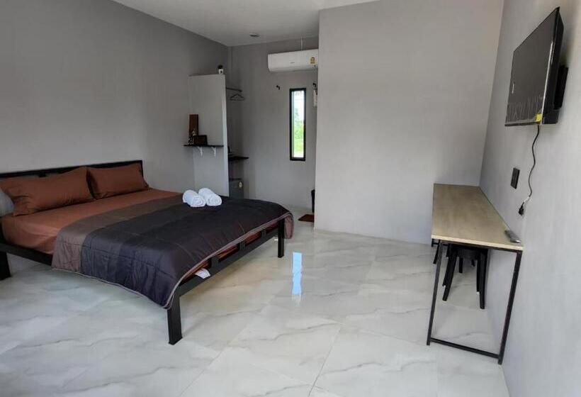 غرفة سوبيريور, เช็คอินรีสอร์ท Check In Resort