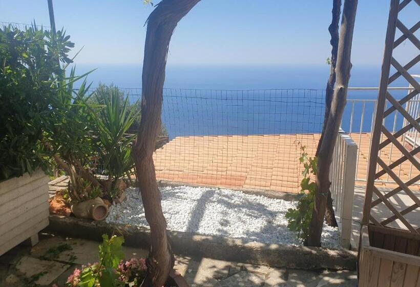 Номер Стандарт Вид на Море, B&b La Vigna