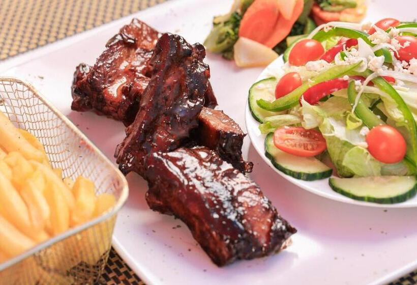 اتاق استاندارد برای معلولان, Green Lagoon Guest House Tawana