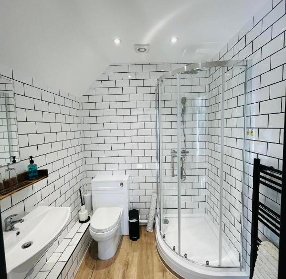 キングサイズベッドのスーペリアルーム, The Fishmongers Tavern