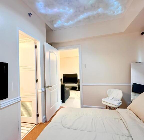 اتاق لوکس, Affordable Staycation Airbnb Bgc