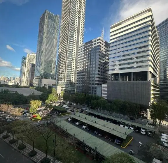 اتاق لوکس, Affordable Staycation Airbnb Bgc