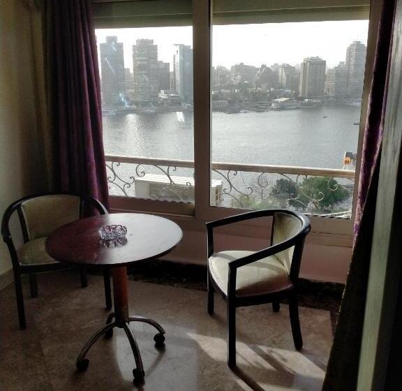 اتاق لوکس با چشمانداز, Jasmine Nile Sky