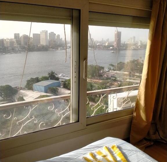 اتاق استاندارد سه تخته با چشمانداز, Jasmine Nile Sky