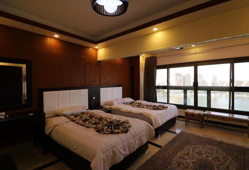 سوئیت با چشمانداز رودخانه, Jasmine Nile Sky