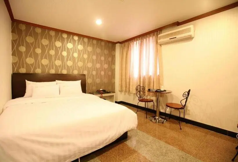 スタンダードルーム, New World Hotel Yongsan