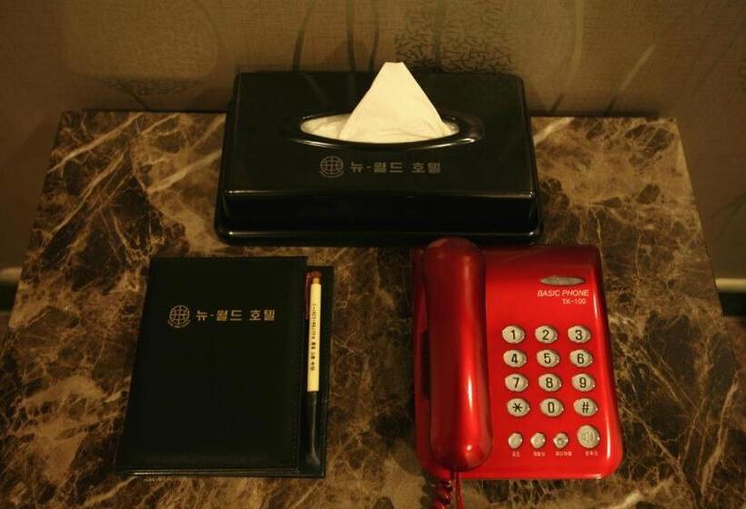 Quarto Estandar, New World Hotel Yongsan