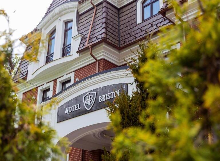 اتاق استاندارد, Park Hotel Bristol