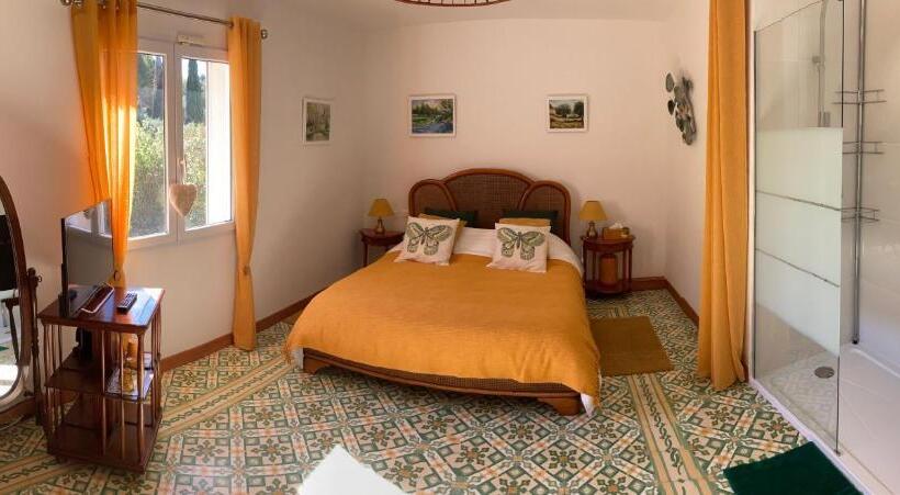 标准房带园景, Domaine Des Lavarines